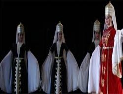 Nazım Hikmet'te Çerkes gecesi