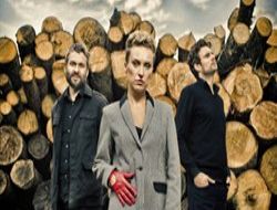 Çadırda İskandinav müzikleri