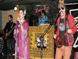 20.yıla 'Baba' kutlama