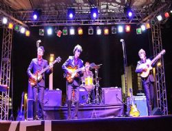 Beatles şarkıları Başkent'te yankılandı