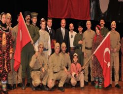 Her cumartesi tiyatro keyfi