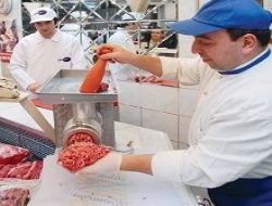 Etin kilosundan ucuz sucuk var dikkat edin