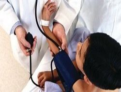 Aile hekiminden damga vergisi kesilmeyecek