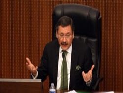 Bütçeye neşter