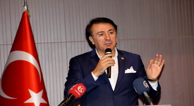 Aydemir Bayrak Şairi Asya'nın duasını paylaştı