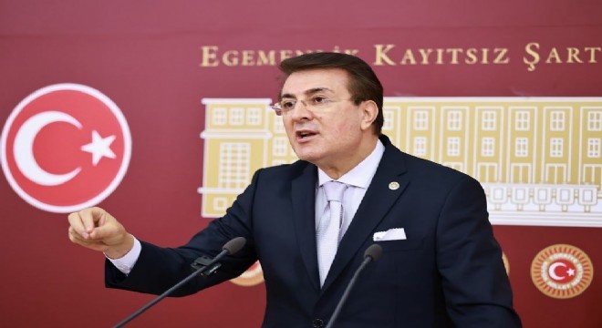 Aydemir'den başörtüsüne müdahaleye tepki