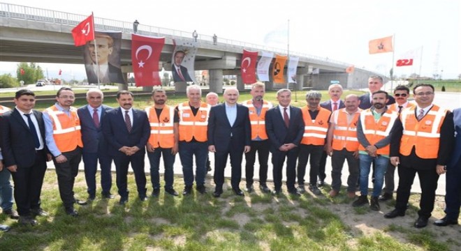 Bakan Karaismailoğlu:“Merzifon Meray Kavşağı ile yıllık 22 milyon TL tasarruf sağlanacak”