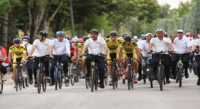 Bakan Kurum'dan Dünya Çevre Günü mesajı
