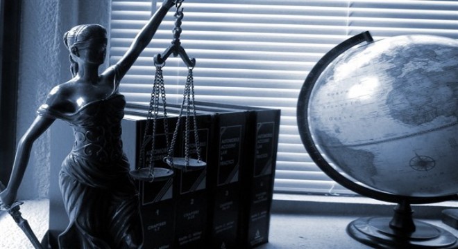 Bakan Tunç'tan Anayasa Mahkemesi Üyesi Çınar'a tebrik