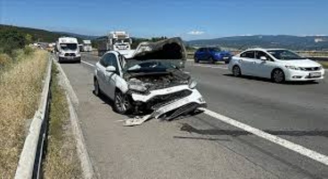 Bayram Tatilinde Trafik Kazaları: 27 Ölü, 3.619 Yaralı