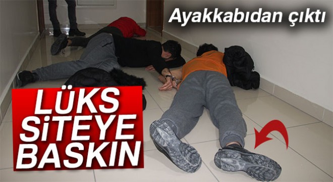 Esenyurt'ta lüks sitede uyuşturucu operasyonu