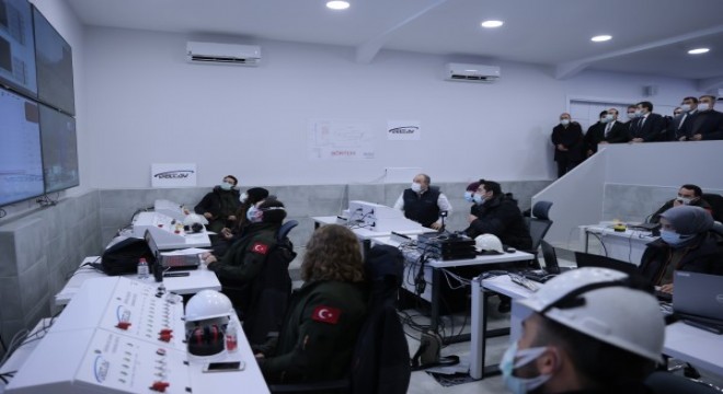 İlk ateşlemenin komutu Bakan Varank'tan