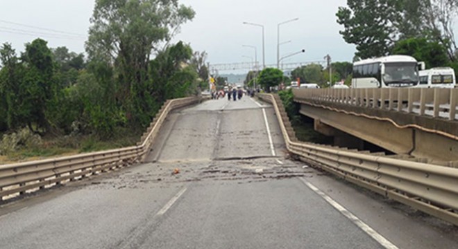 İşte Ordu'da ki yolun çökme anı!