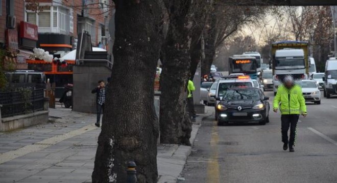 Taksiciler ‘korsan' peşinde